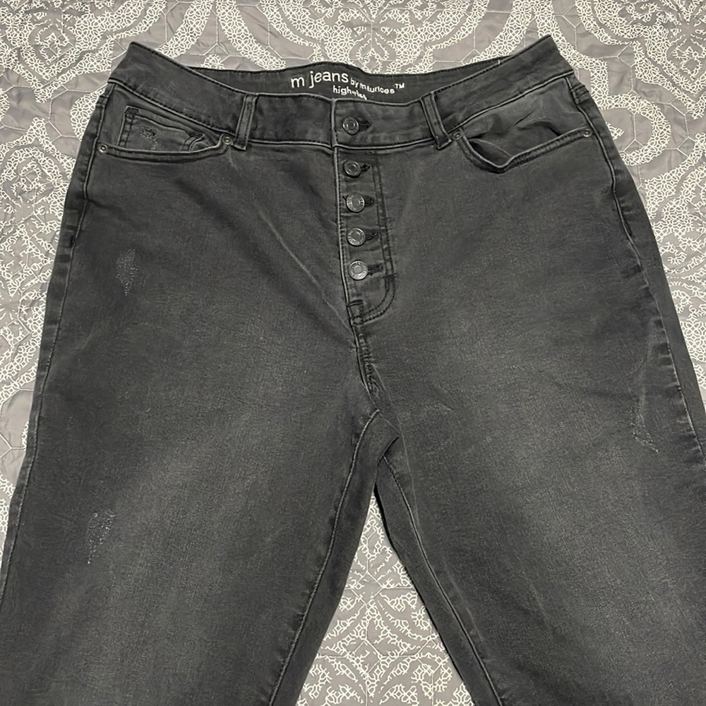 Maurice’s buttonfly cropped jeans